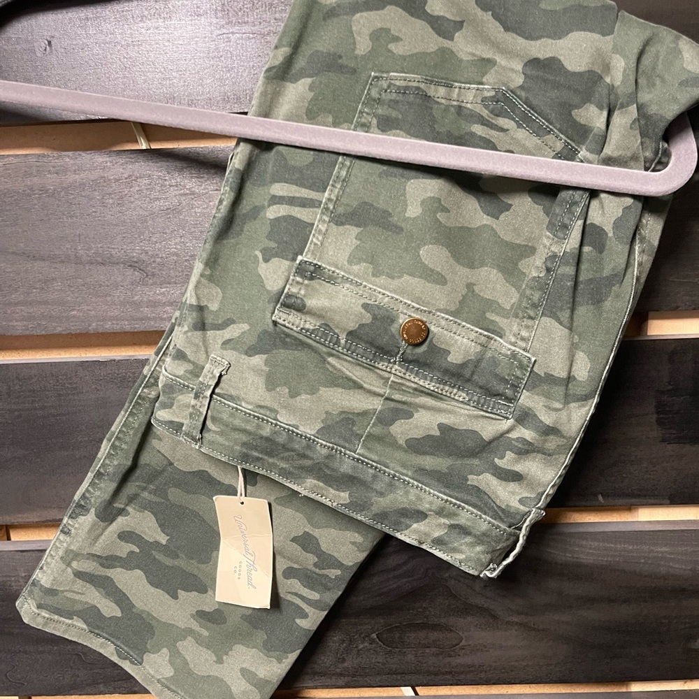 Green Camo Pants - NWT - 22W
